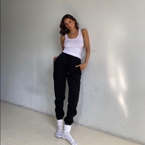 Talentless women’s large black joggers NWOT